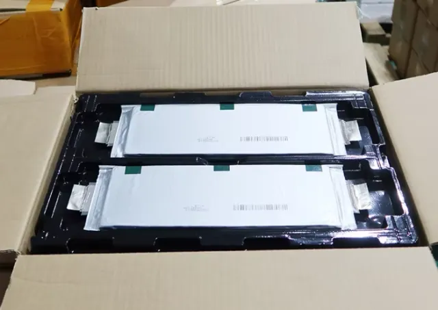 3.7V 71Ah E71 Lithium-Ion Pouch Battery Cell